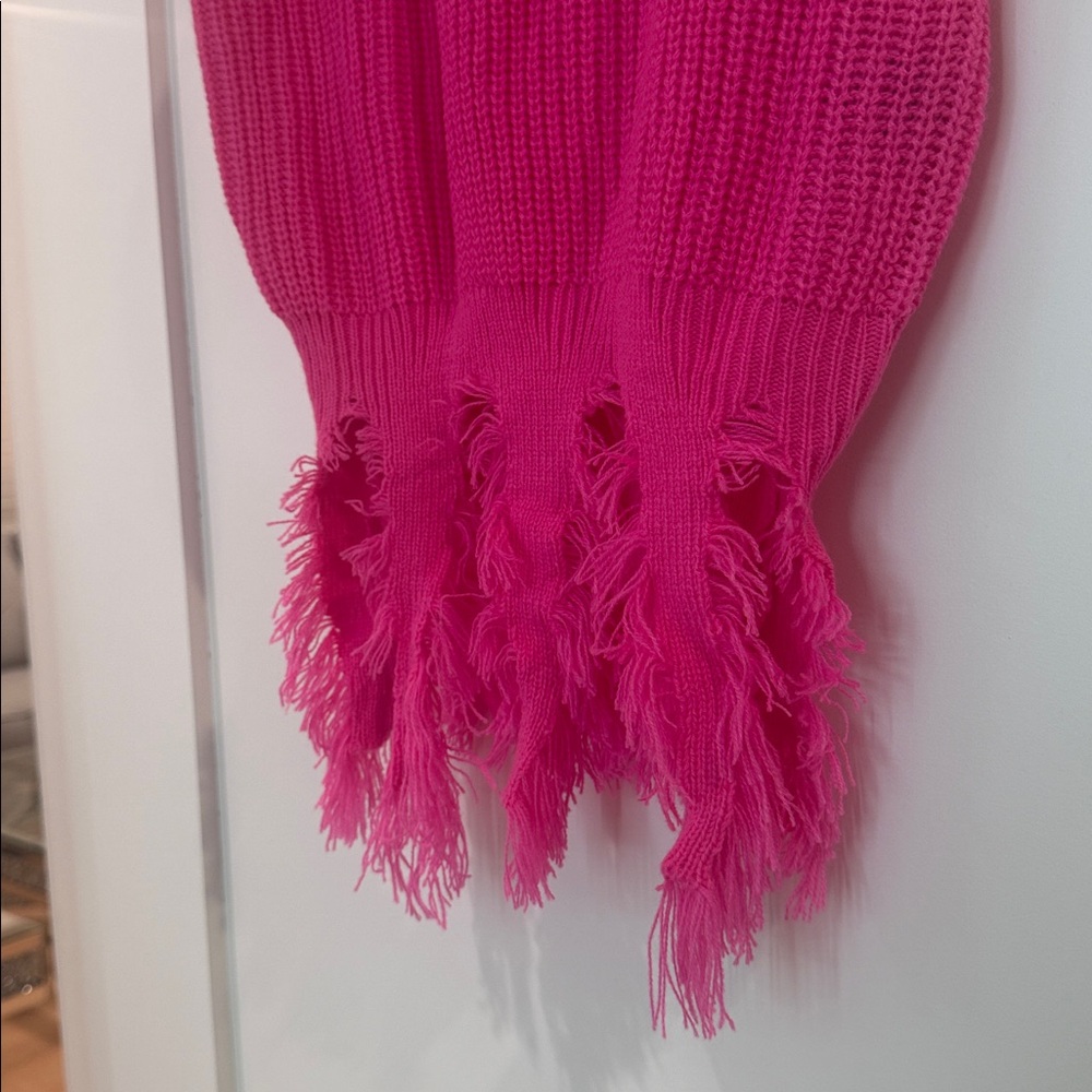 Pink Fringe Knit Crop Top - Picture 5 of 8